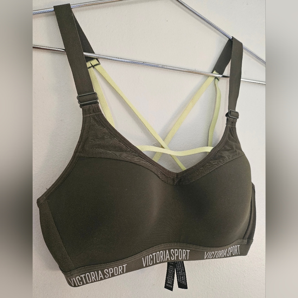 VS Lightweight Max Sports Bra